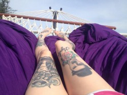 MFC Harliequinnx tattooed legs